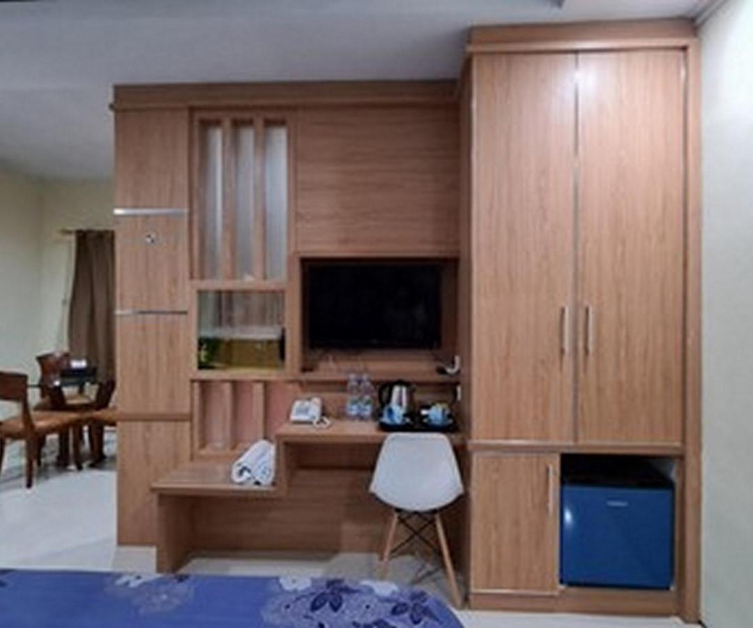 Gaia Asri Hotel Pamanukan Hilir Exterior foto