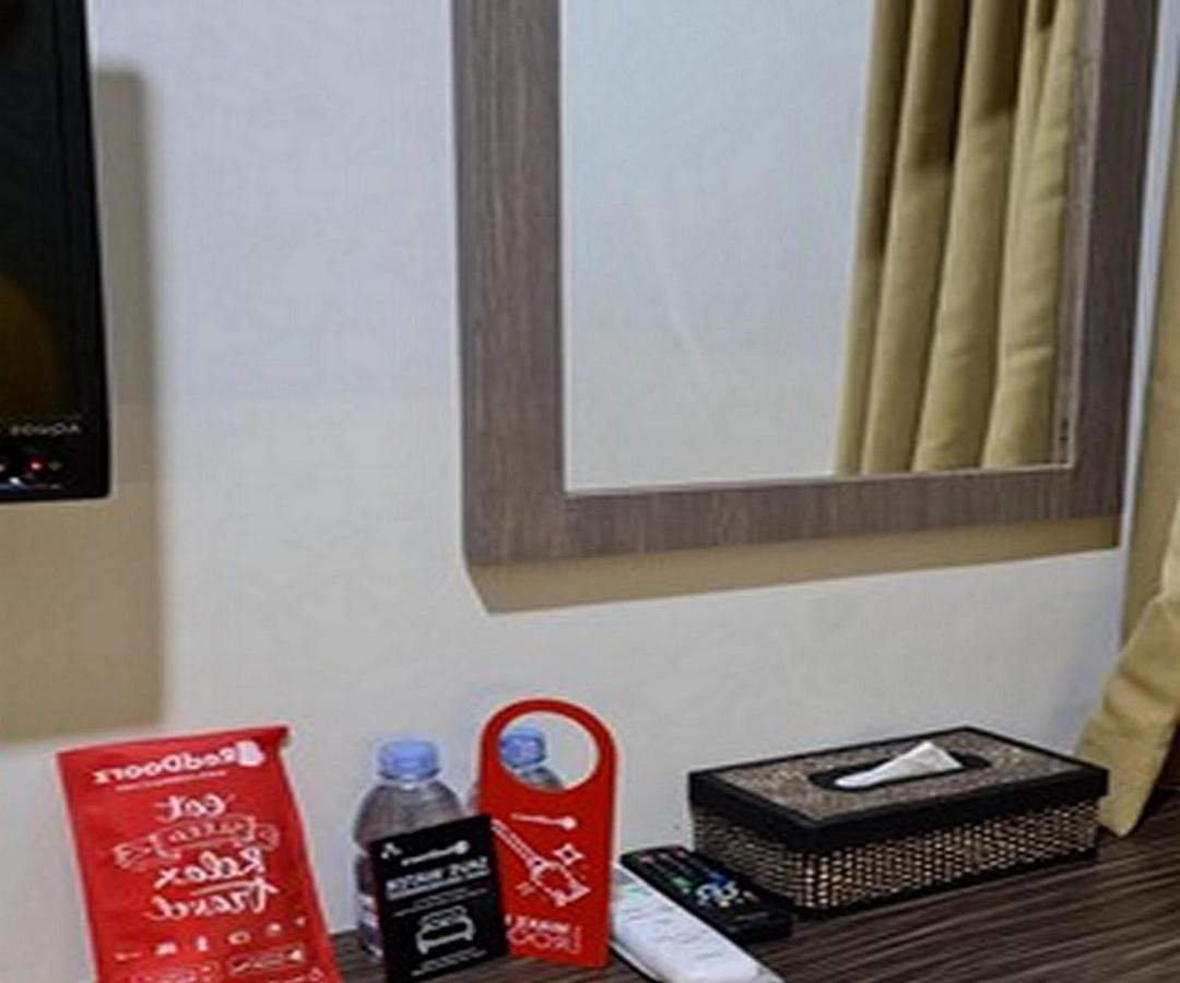 Gaia Asri Hotel Pamanukan Hilir Exterior foto