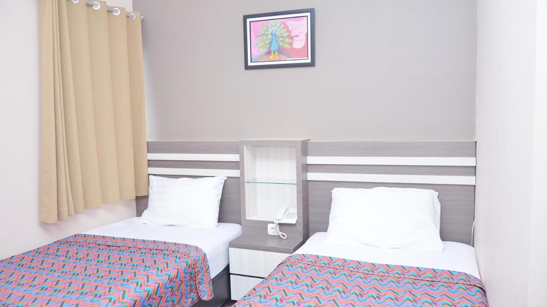 Gaia Asri Hotel Pamanukan Hilir Habitación foto